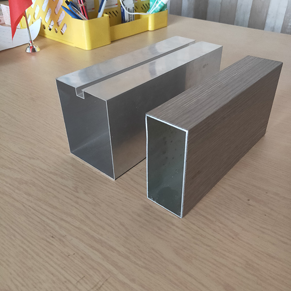 型材铝方通2.jpg 型材铝方通2.jpg